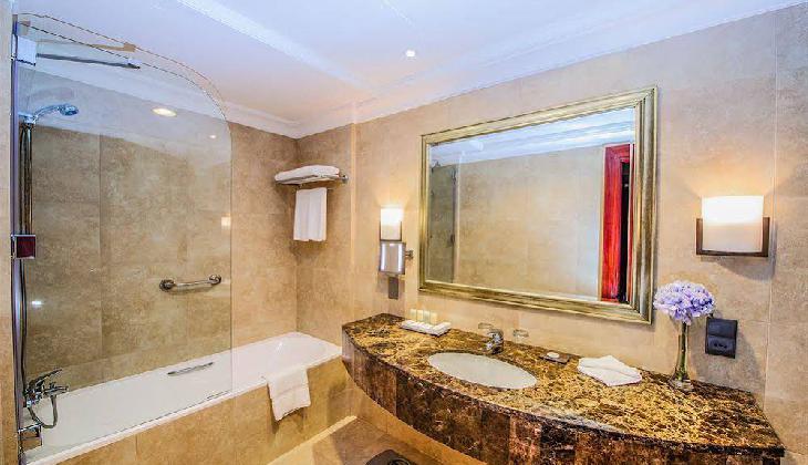 Somewhere Hotel Apartment