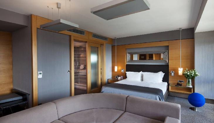 هتل پوینت بارباروس