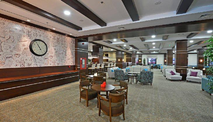 Karinna Hotel Convention & Spa