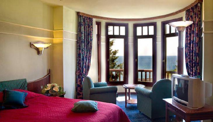 Klassis Resort Hotel