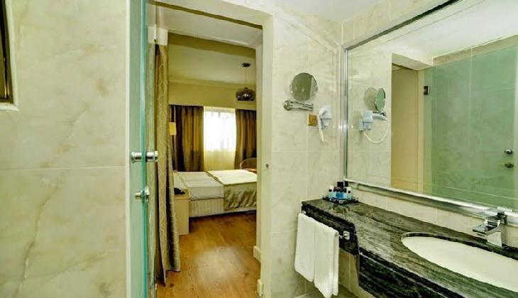 Jasmine Court Hotel Casino