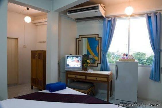 Sawasdee Khaosan Inn