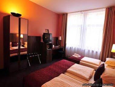 Ramada Frankfurt am Main City Center & Financial District