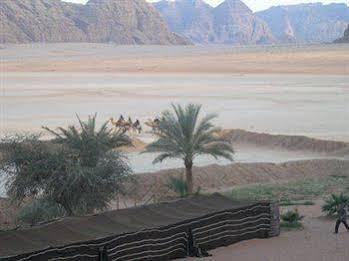 Captains Desert Camp