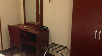 Al Aseel Hawazen Hotel