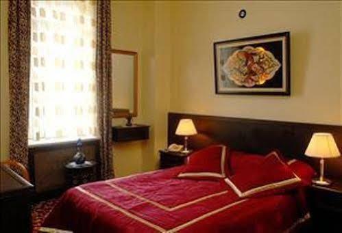 Grand Seigneur Hotel Old City