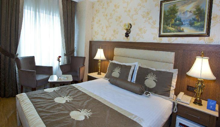 هتل گرند هیلاریوم