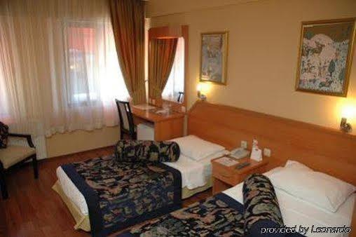 هتل سانتا پرا