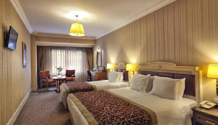 هتل مترو پارک تکسیم