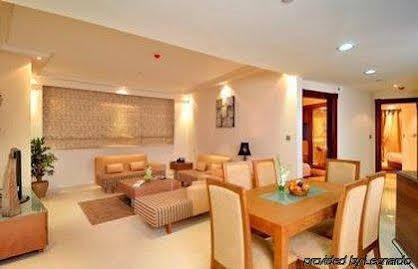 Pearl Park Inn Deluxe Hotel Apartments