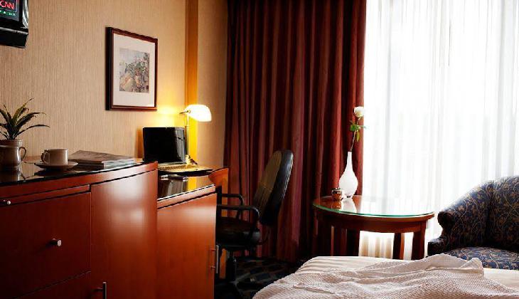 Executive Hotel Vancouver Airport