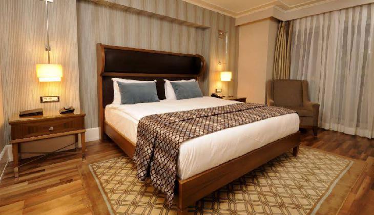 هتل تایتانیک سیتی تکسیم