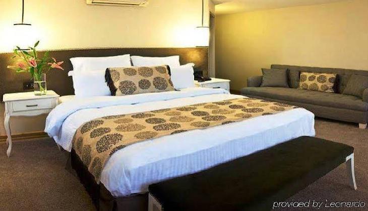 هتل تکسیم تاون