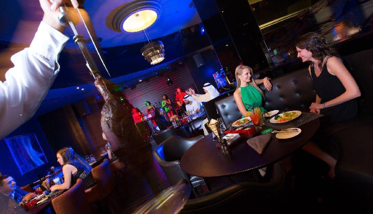 هتل کرون پلازا شیخ زاید