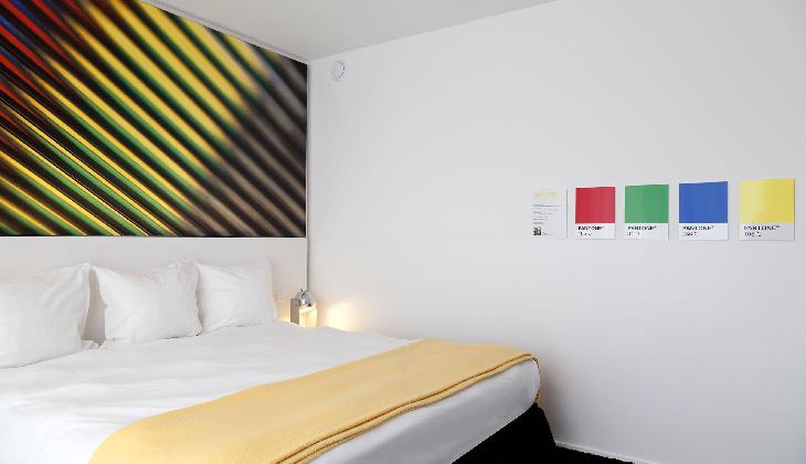 PANTONE HOTEL