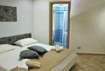 B&B Maison Du La Rua