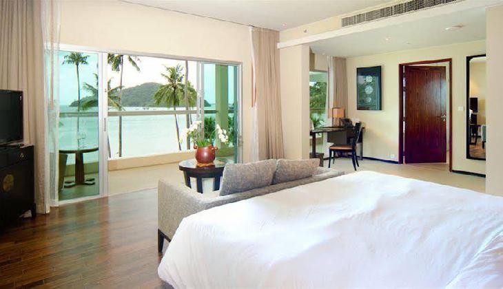 Crowne Plaza Phuket Panwa Beach