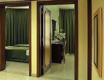 Liwa Plaza Hotel Apartments