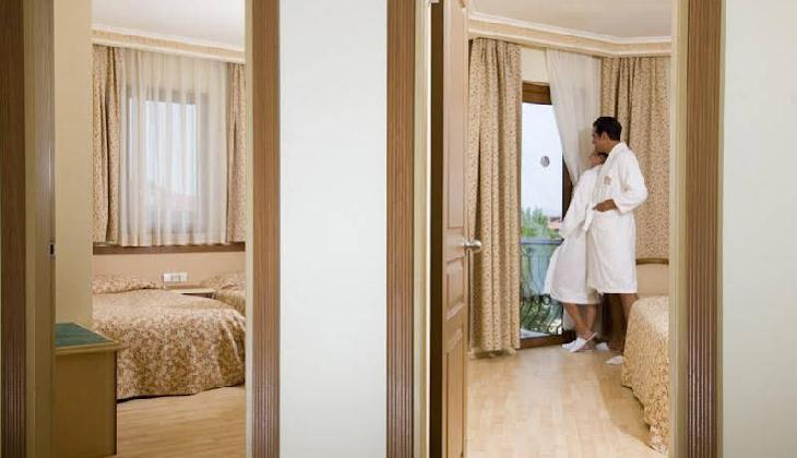 هتل ورا استون پالاس ریزورت