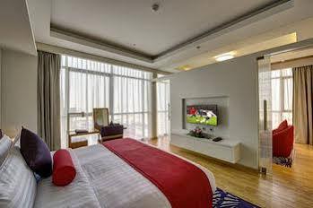 هتل رویال کنتیننتال