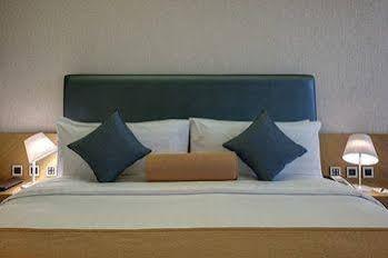 هتل رویال کنتیننتال