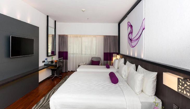 هتل فلورا گرند دیره