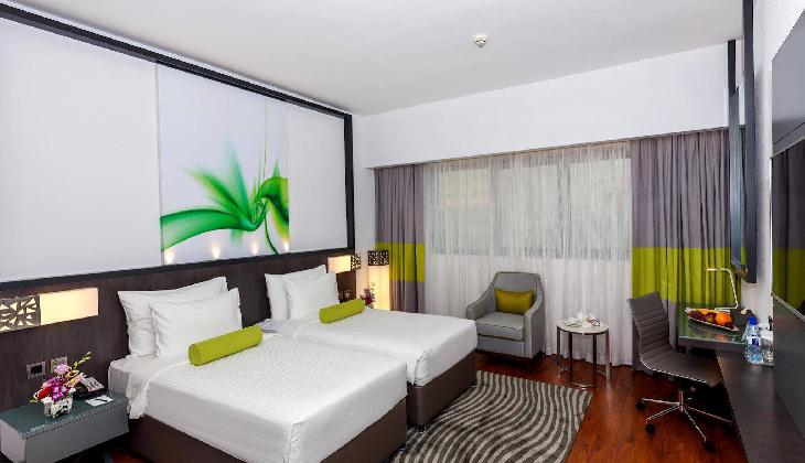 هتل فلورا گرند دیره