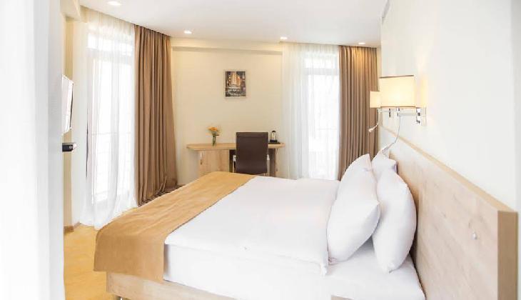 Bridge Boutique Hotel