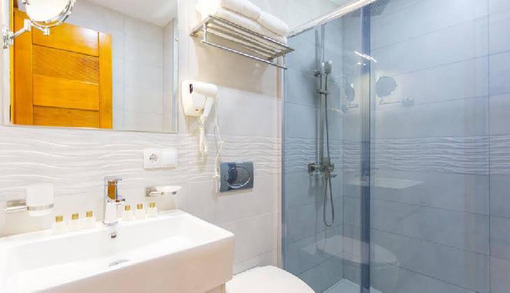 Bridge Boutique Hotel