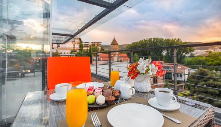 Bridge Boutique Hotel