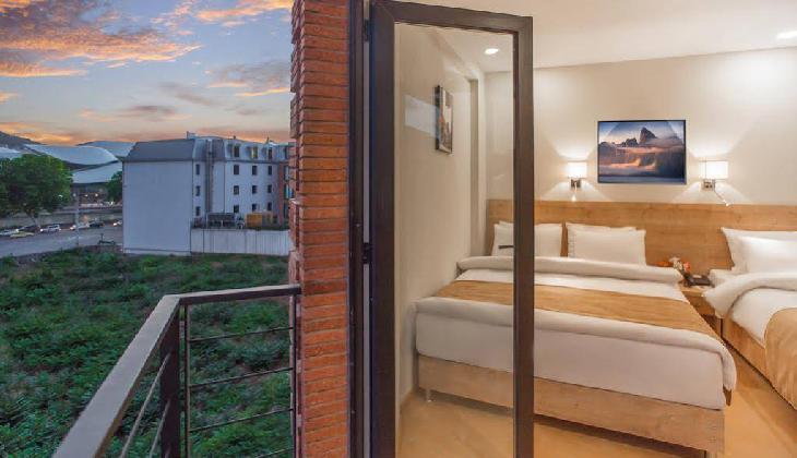 Bridge Boutique Hotel