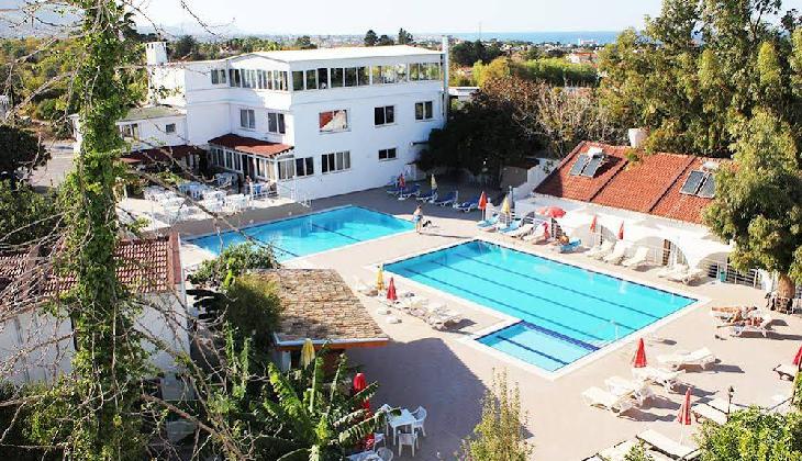 Rose Gardens Holiday Village