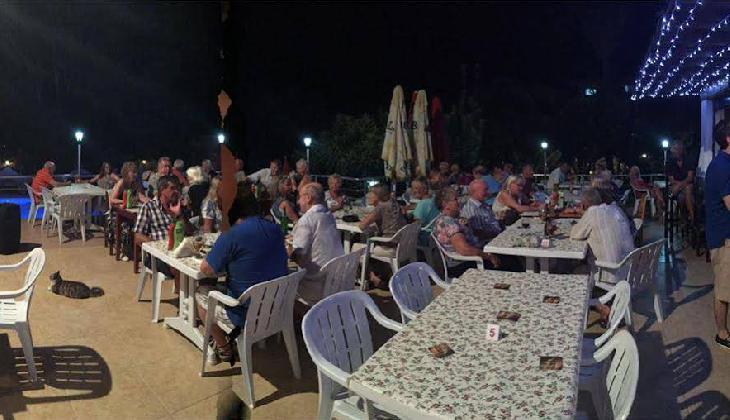 Rose Gardens Holiday Village