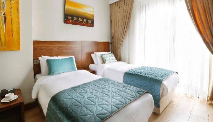 The White Orient Hotel