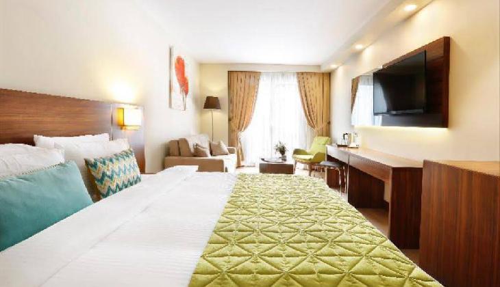 The White Orient Hotel