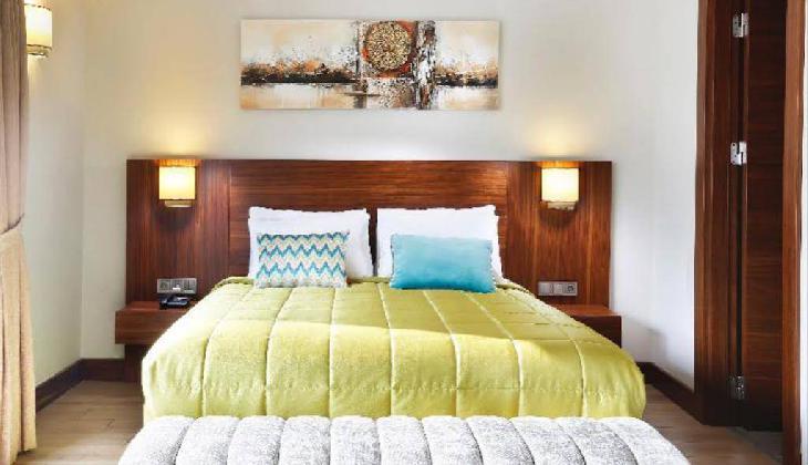 The White Orient Hotel