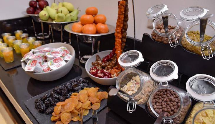 Ramada Hotel & Suites by Wyndham Yerevan