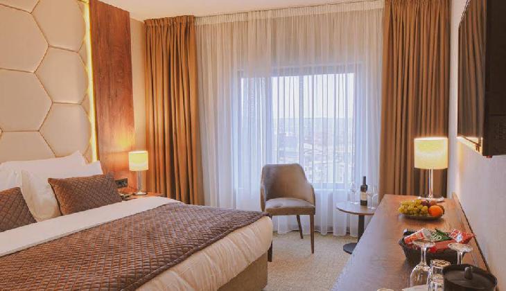 Amsterdam Hotel
