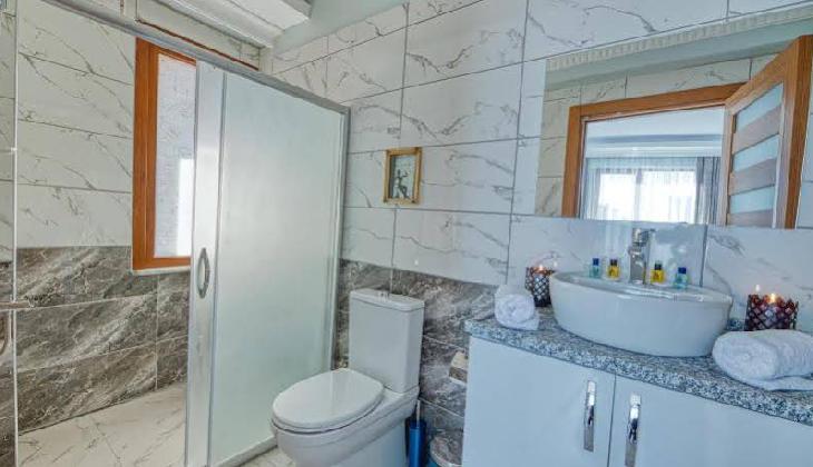 Garth of Balat Hotel