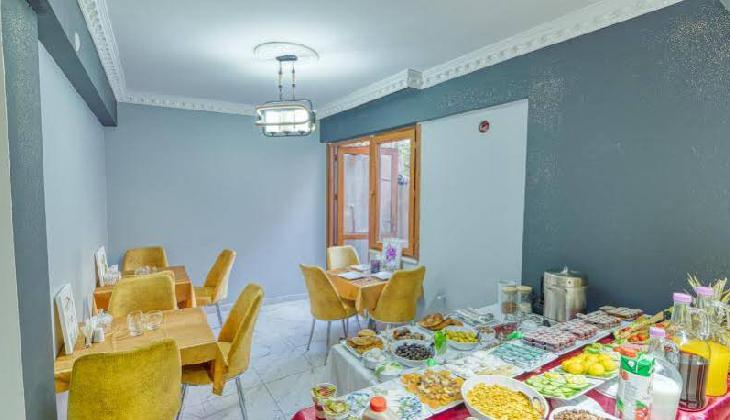 Garth of Balat Hotel