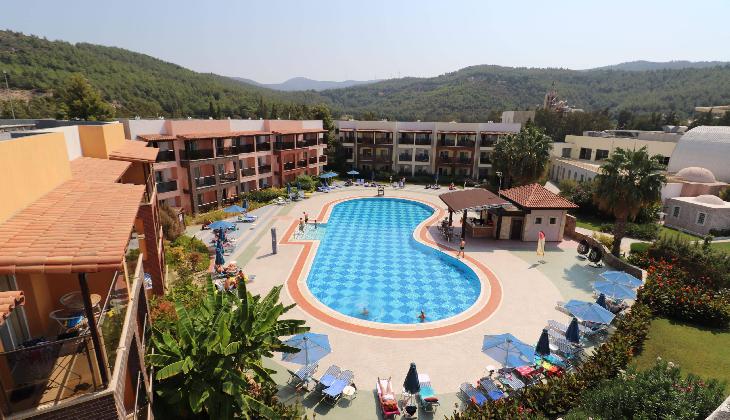 هتل آکوا فانتزی