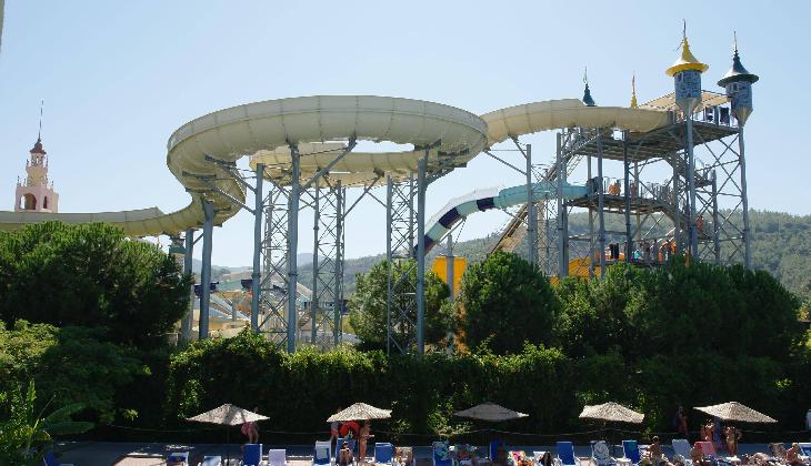 هتل آکوا فانتزی