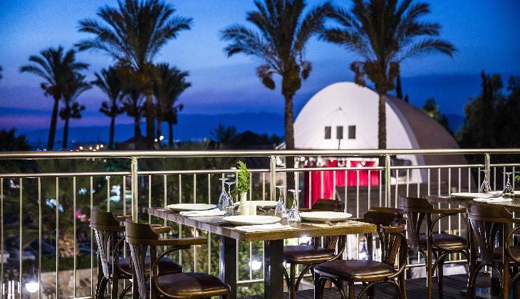 هتل آکوا فانتزی