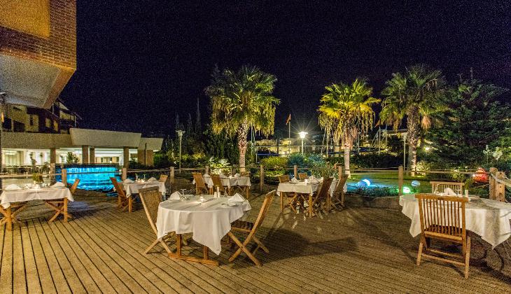 هتل آکوا فانتزی