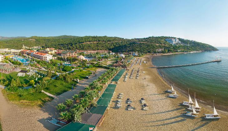 هتل آکوا فانتزی