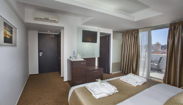 بوتیک هتل آمورگوس