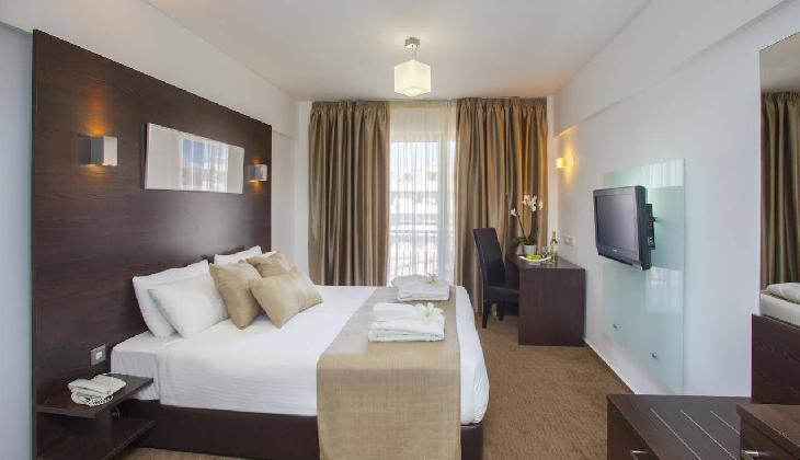 بوتیک هتل آمورگوس