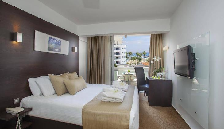 بوتیک هتل آمورگوس