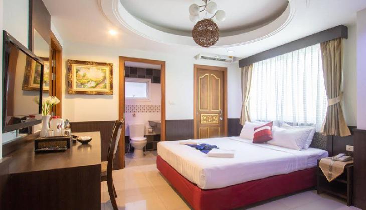 Gusto Pratunam Hotel