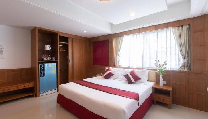 Gusto Pratunam Hotel